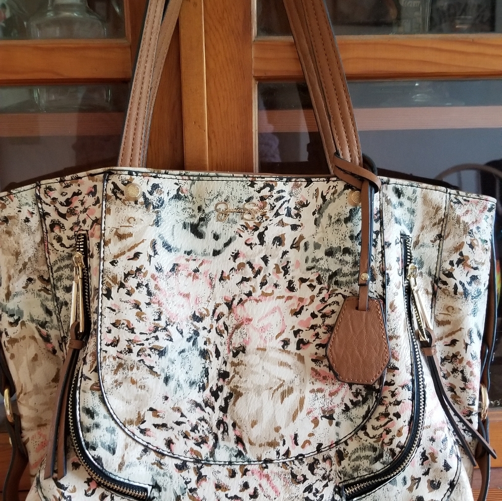 Shoulder bag